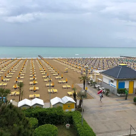 Centro Commerciale Lägenhet Lido di Jesolo